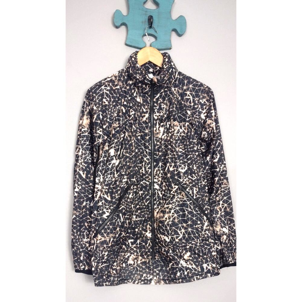Lululemon Miss Misty II Jacket 6 Star Crushed Multi Windbreaker